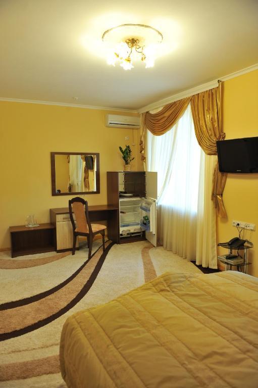 Andinna Hotel Chernivtsi Εξωτερικό φωτογραφία