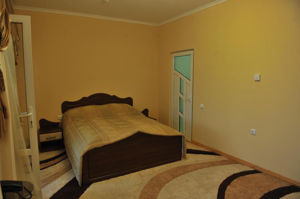 Andinna Hotel Chernivtsi Εξωτερικό φωτογραφία